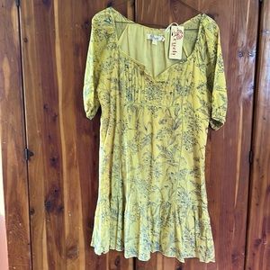 Aryeh dress in yellow